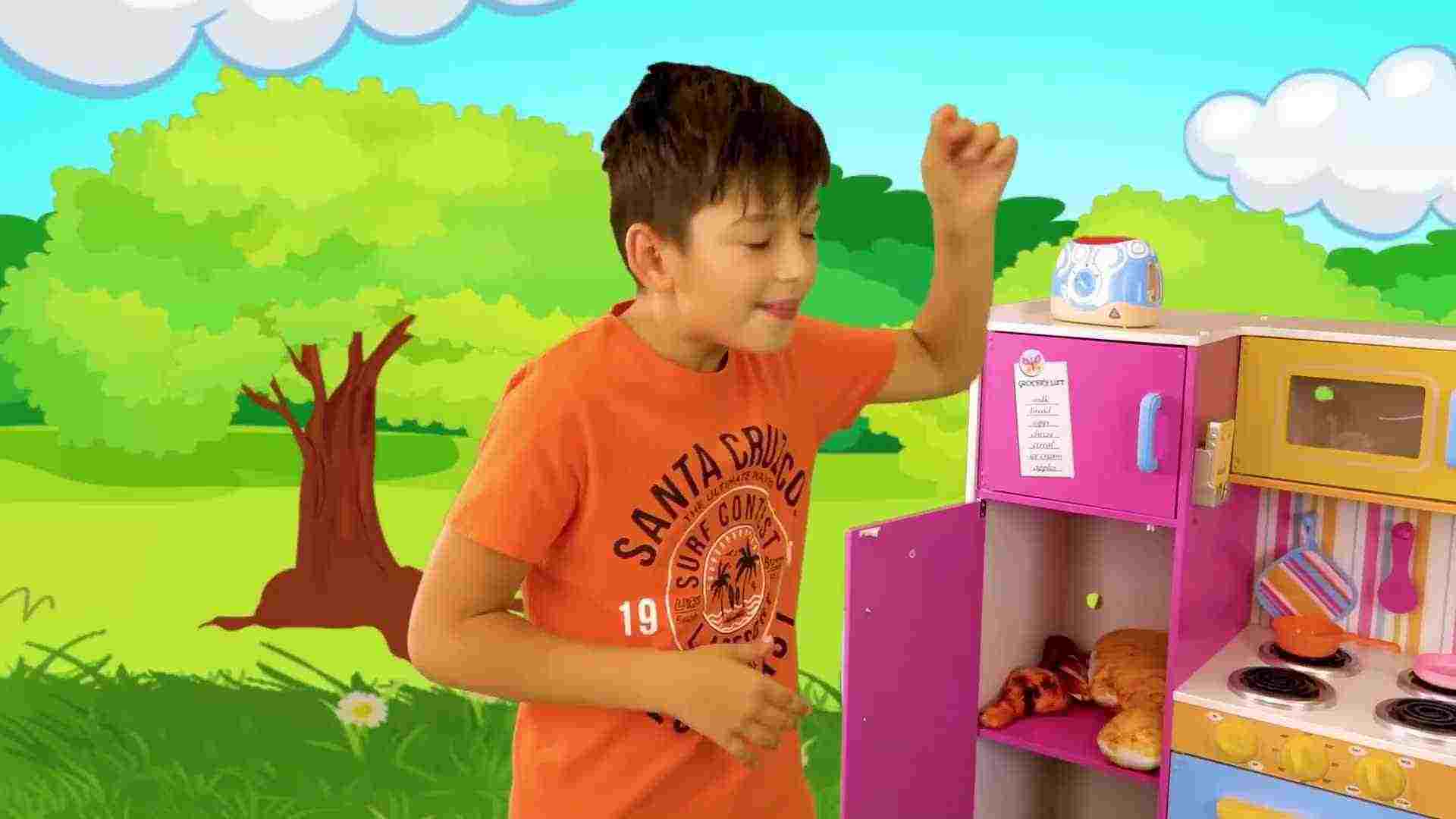 Finding Your Colorful Backpack for School img